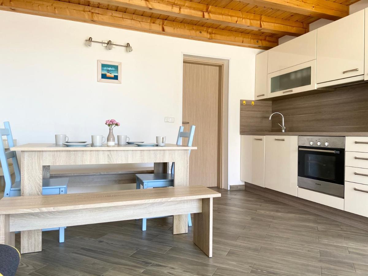Apartments Pijaza Banjol Eksteriør billede